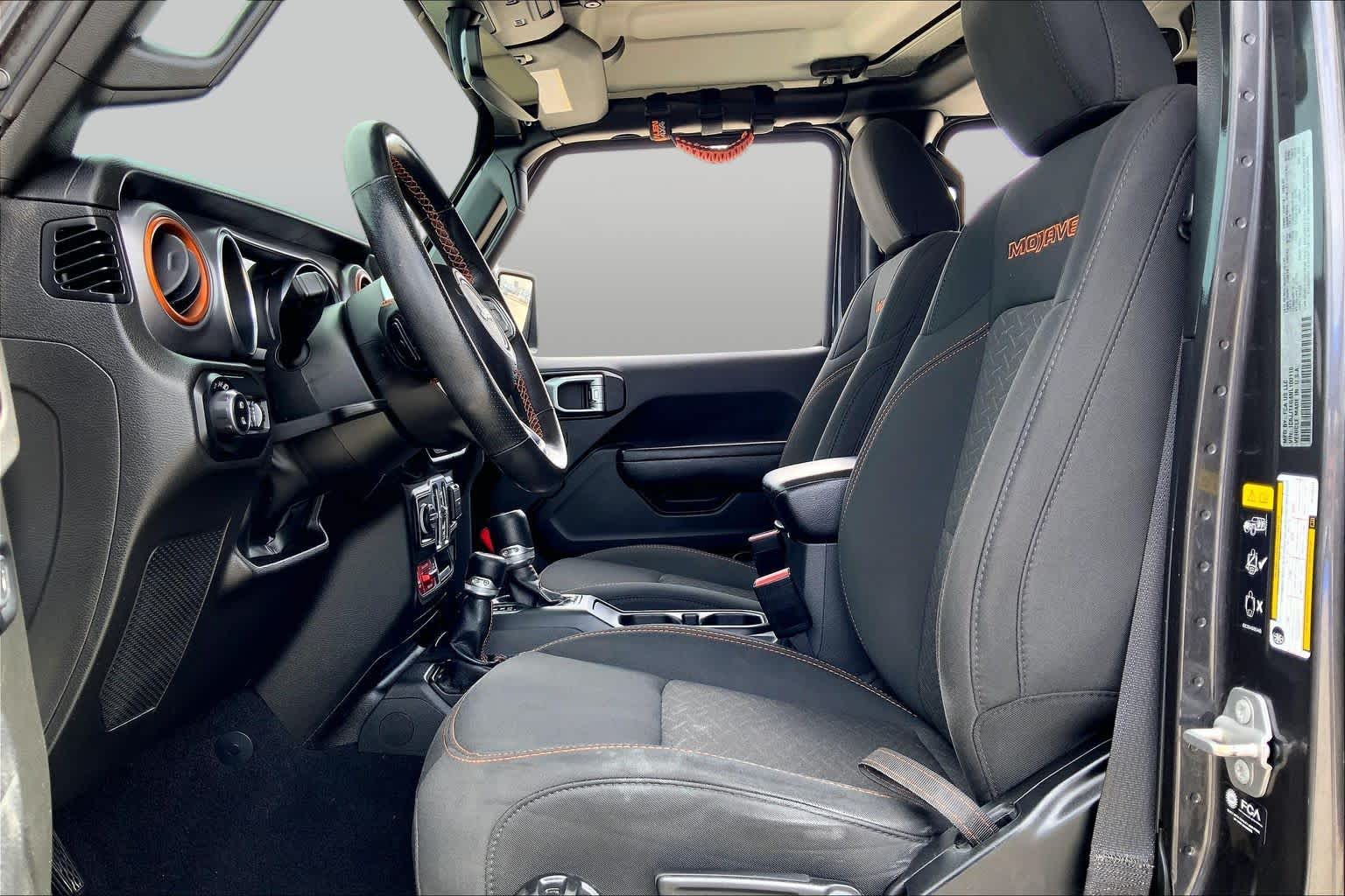 2022 Jeep Gladiator photo 8 of 36