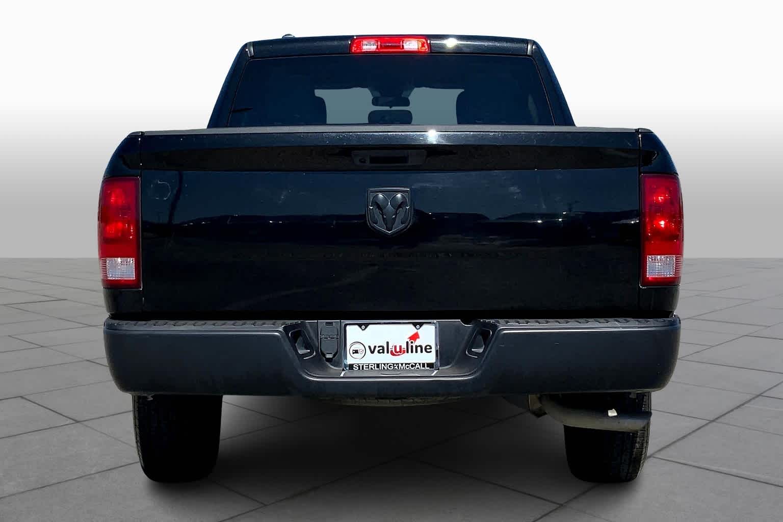 2021 Ram 1500 Classic photo 5 of 36