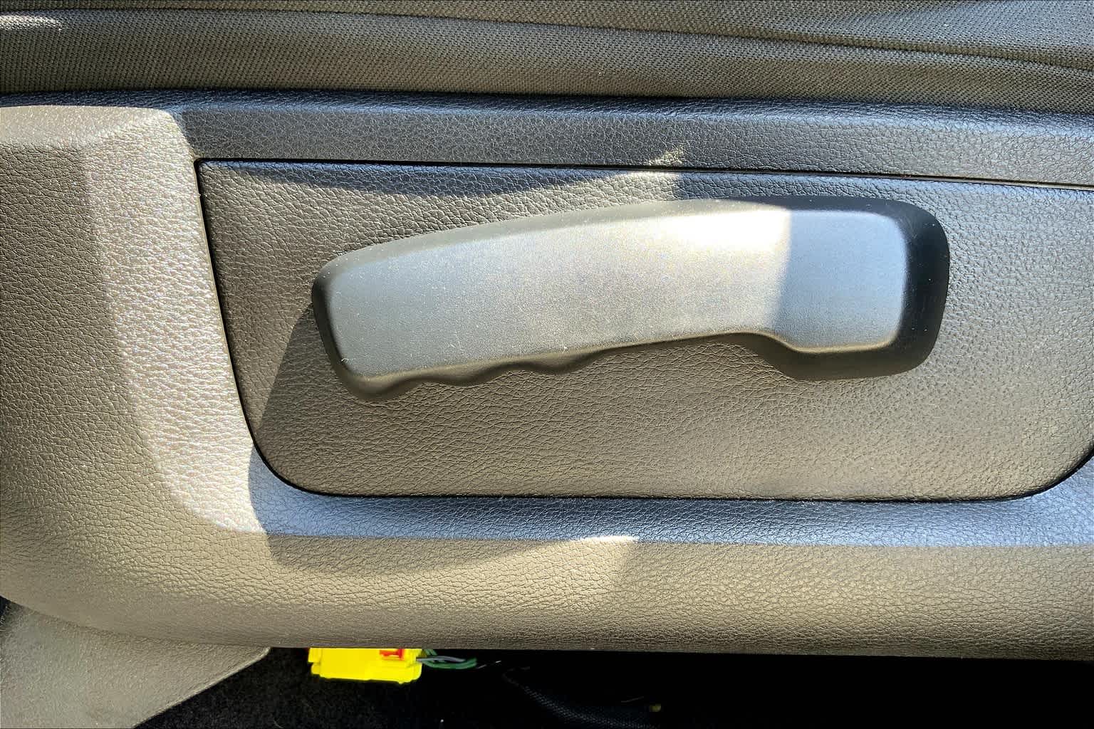 2021 Ram 1500 Classic photo 34 of 36