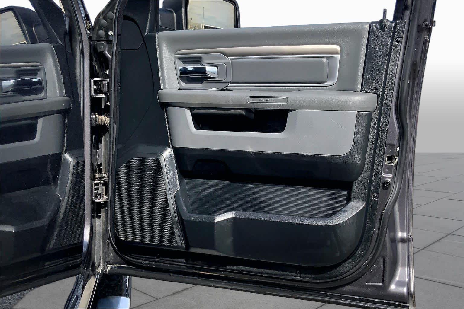 2017 Ram 1500 photo 22 of 36