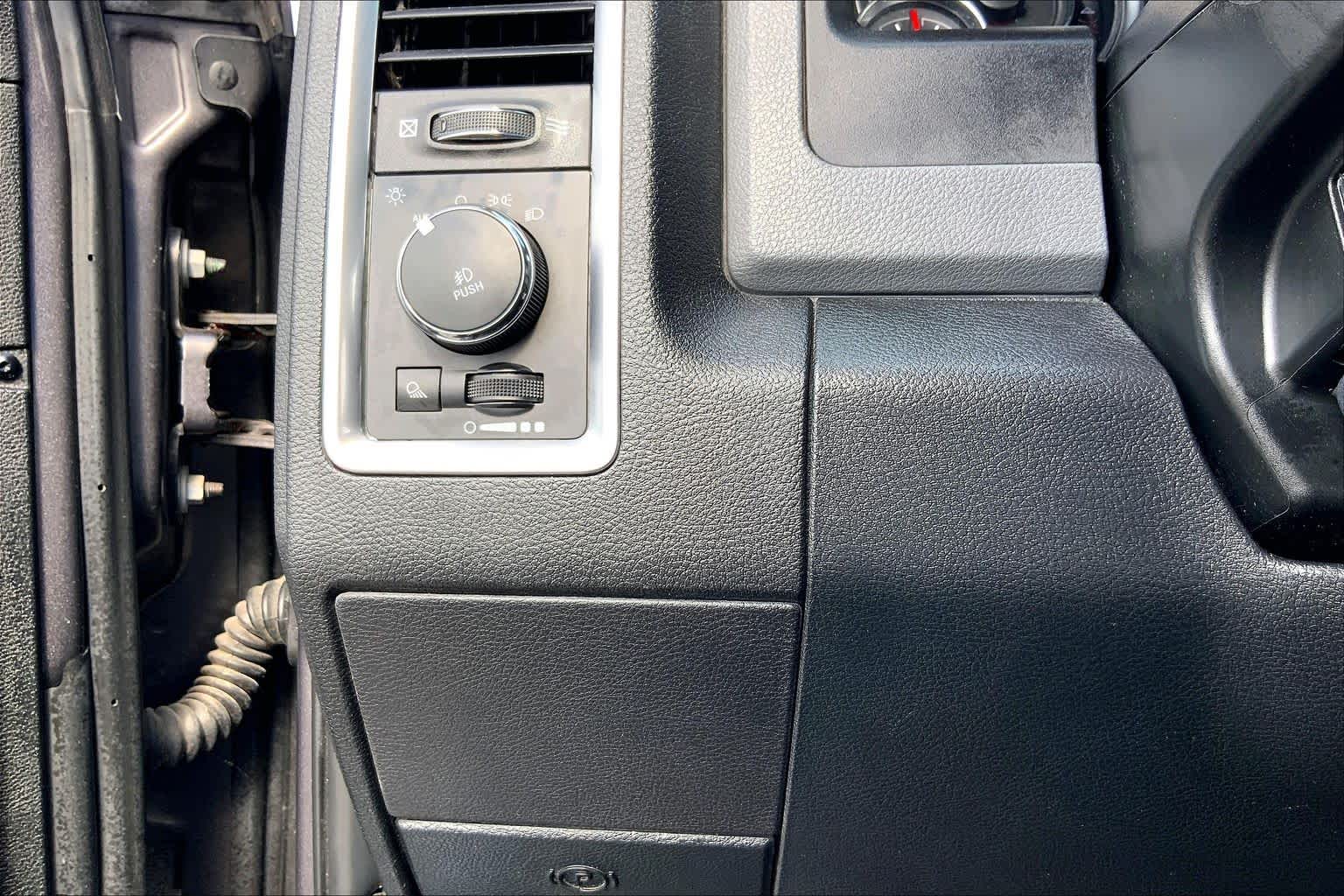 2017 Ram 1500 photo 33 of 36