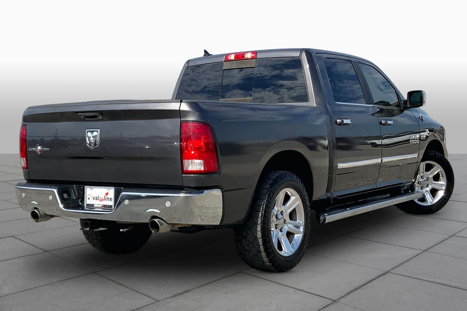 2017 Ram 1500 photo 13 of 36