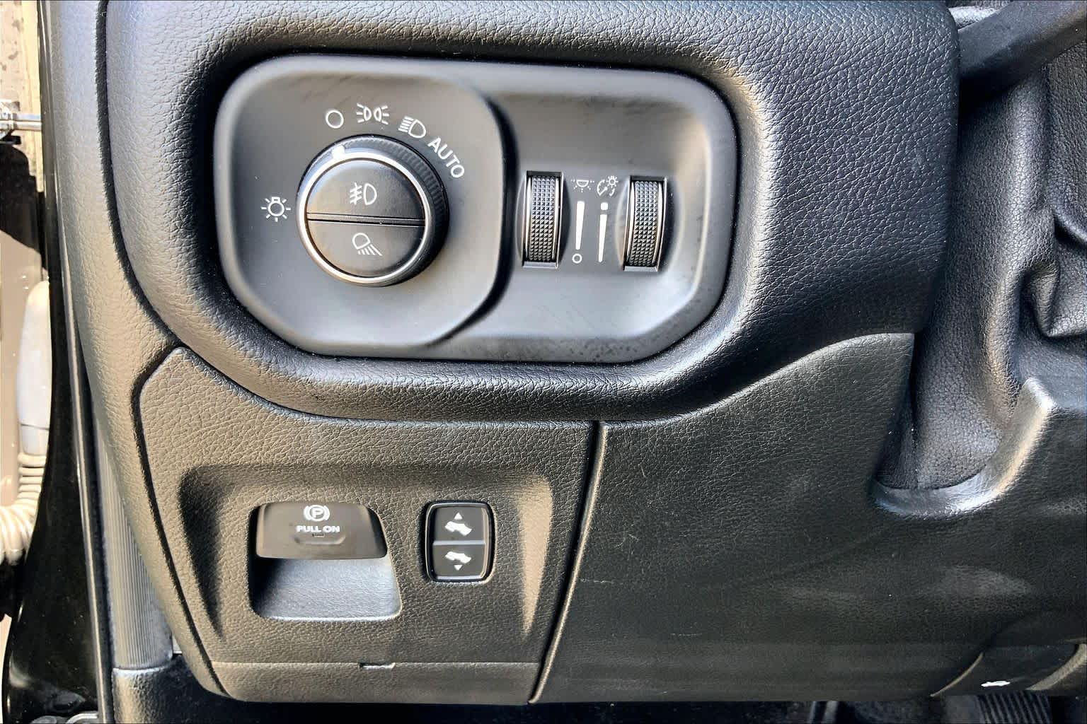 2019 Ram All-New 1500 Big Horn/Lone Star Diamond Black Crystal Pearlcoat at Beck & Masten Kia