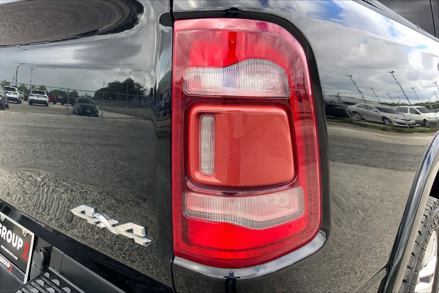 2022 Ram 1500 photo 10 of 36