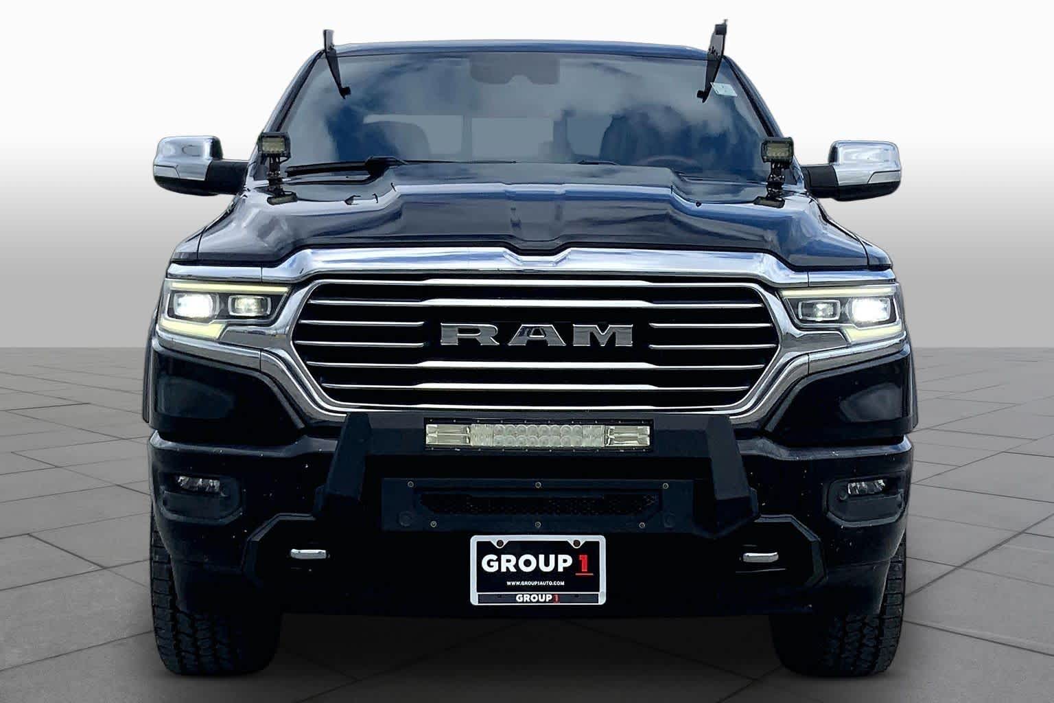 2022 Ram 1500 photo 4 of 36