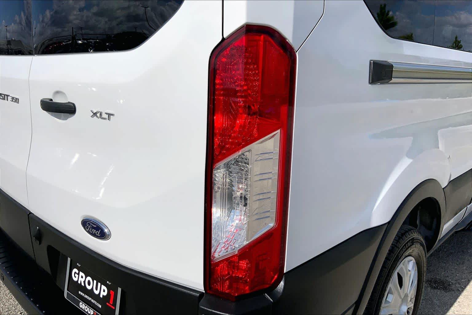 2025 Ford Transit Passenger Wagon photo 28 of 34