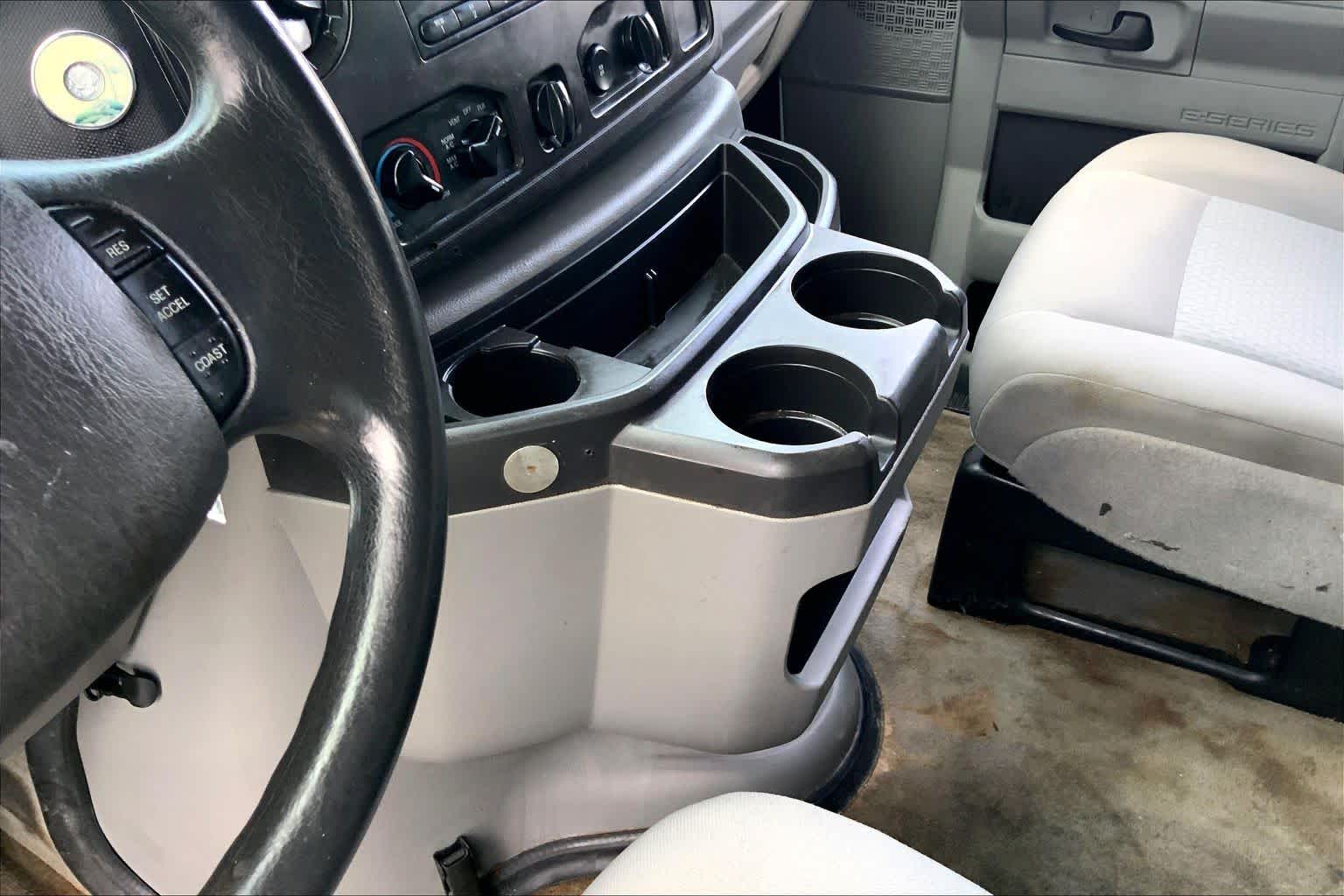 2014 Ford E-Series Wagon XLT Oxford White at Mac Haik Ford