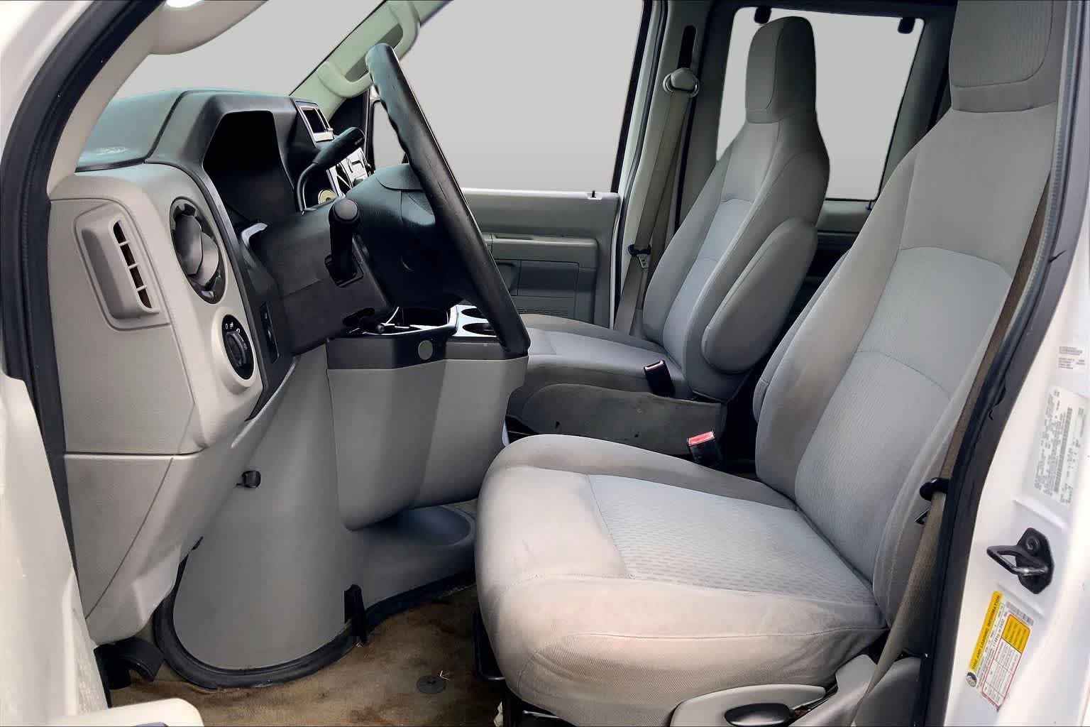2014 Ford E-Series Wagon XLT Oxford White at Mac Haik Ford