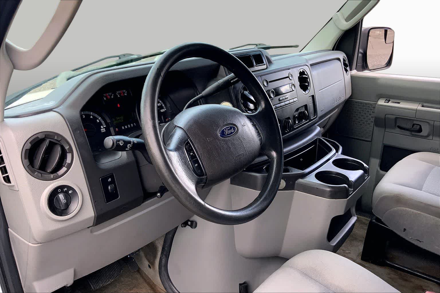 2014 Ford E-Series Wagon XLT Oxford White at Mac Haik Ford