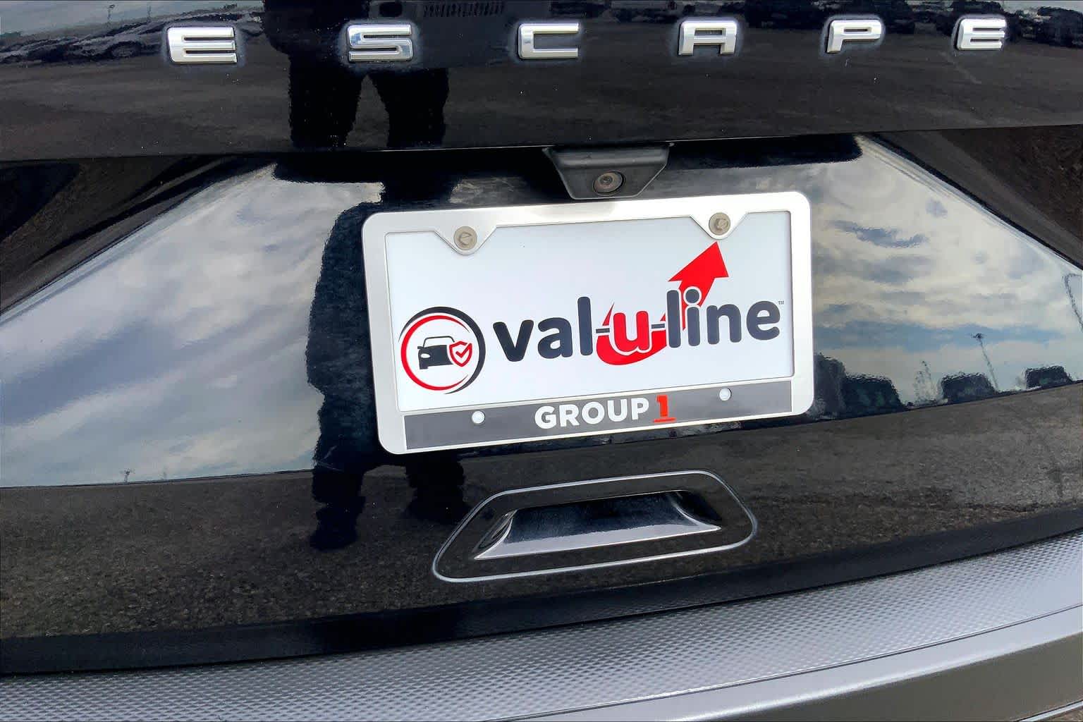 2021 Ford Escape photo 10 of 36