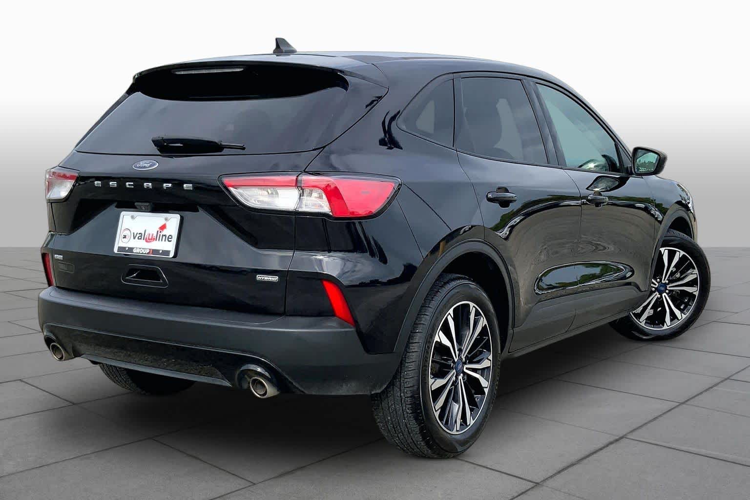2021 Ford Escape photo 13 of 36