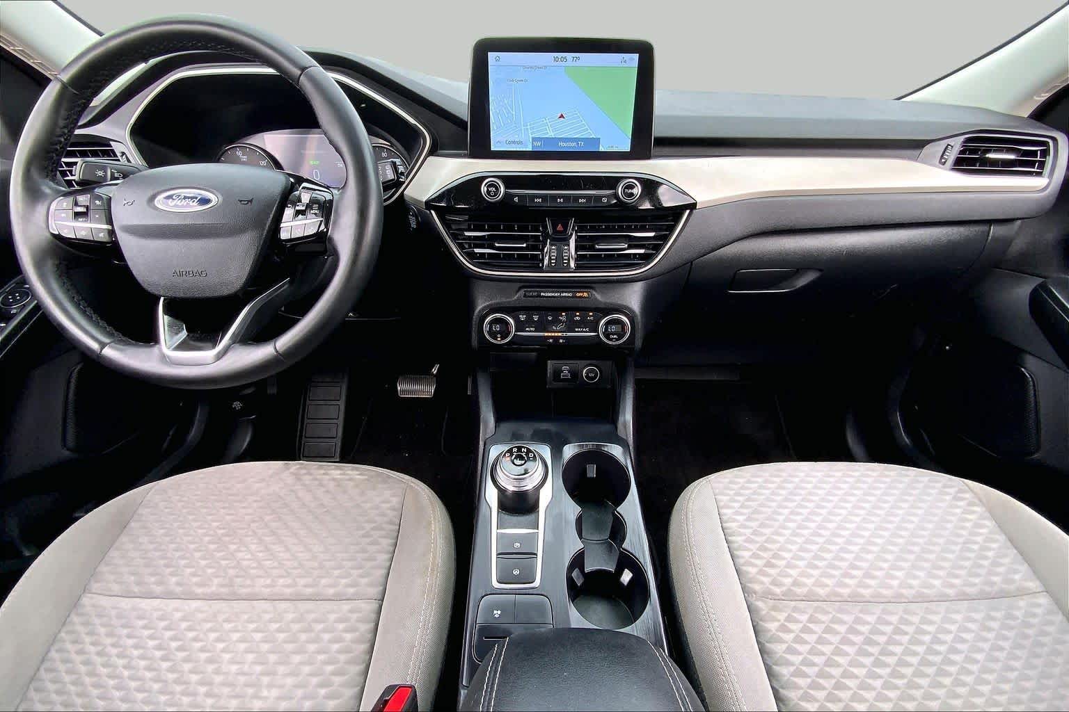 2021 Ford Escape photo 15 of 36