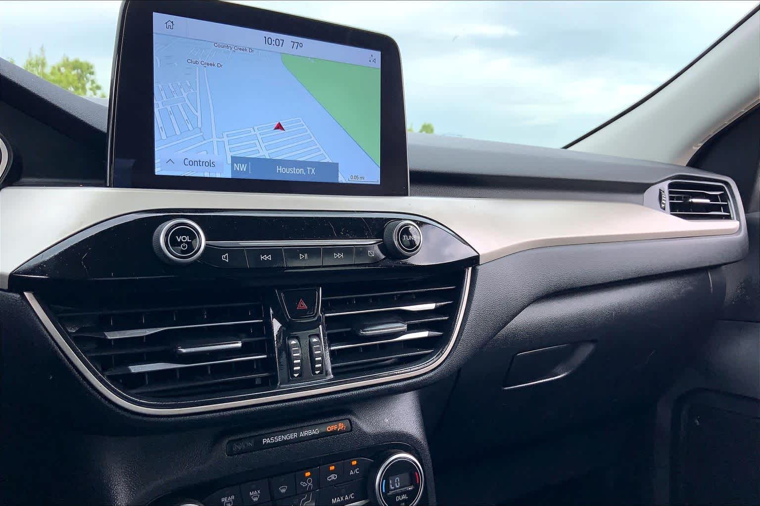 2021 Ford Escape photo 35 of 36