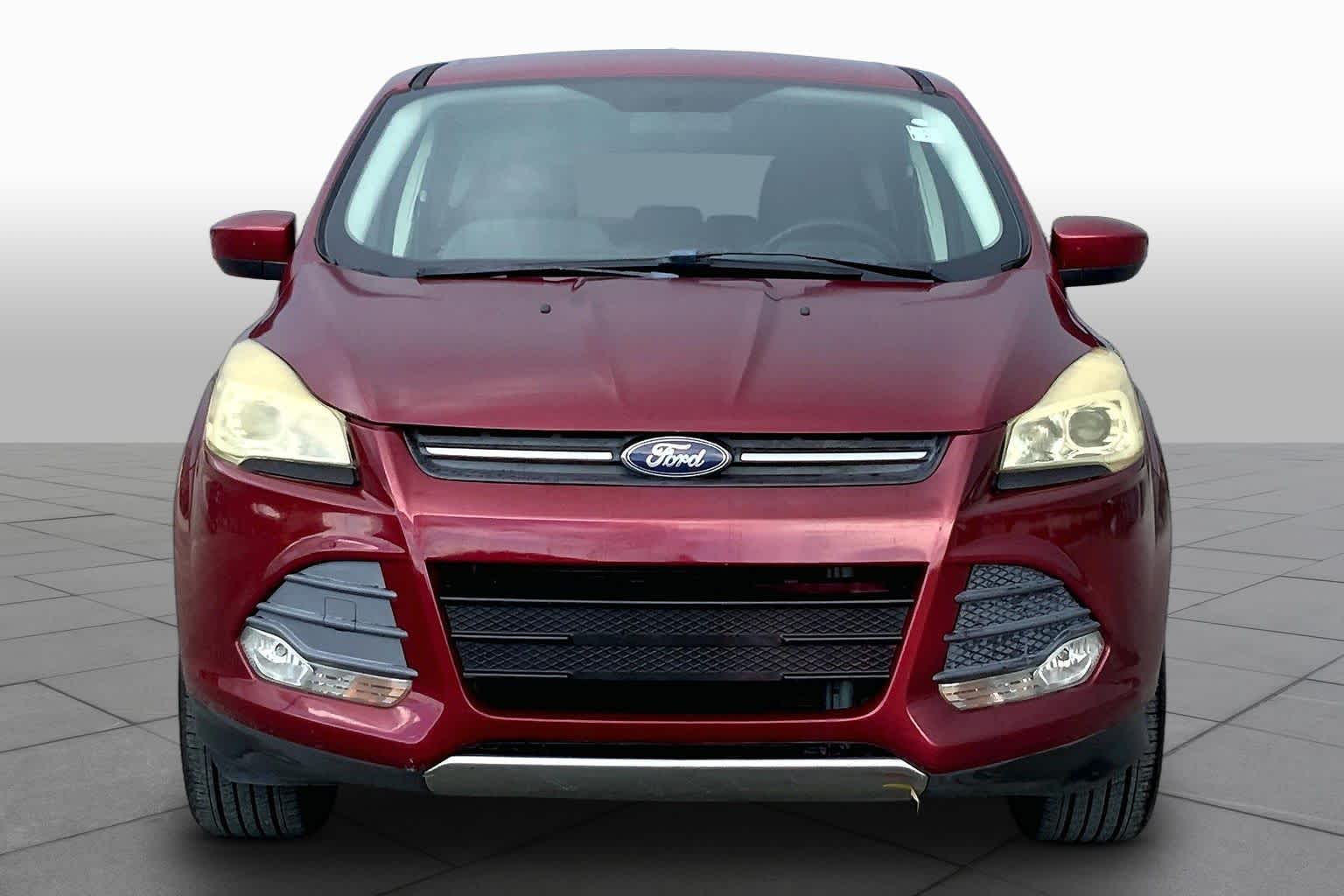 2016 Ford Escape SE Ruby Red Metallic Tinted Clearcoat at AutoNation USA Katy