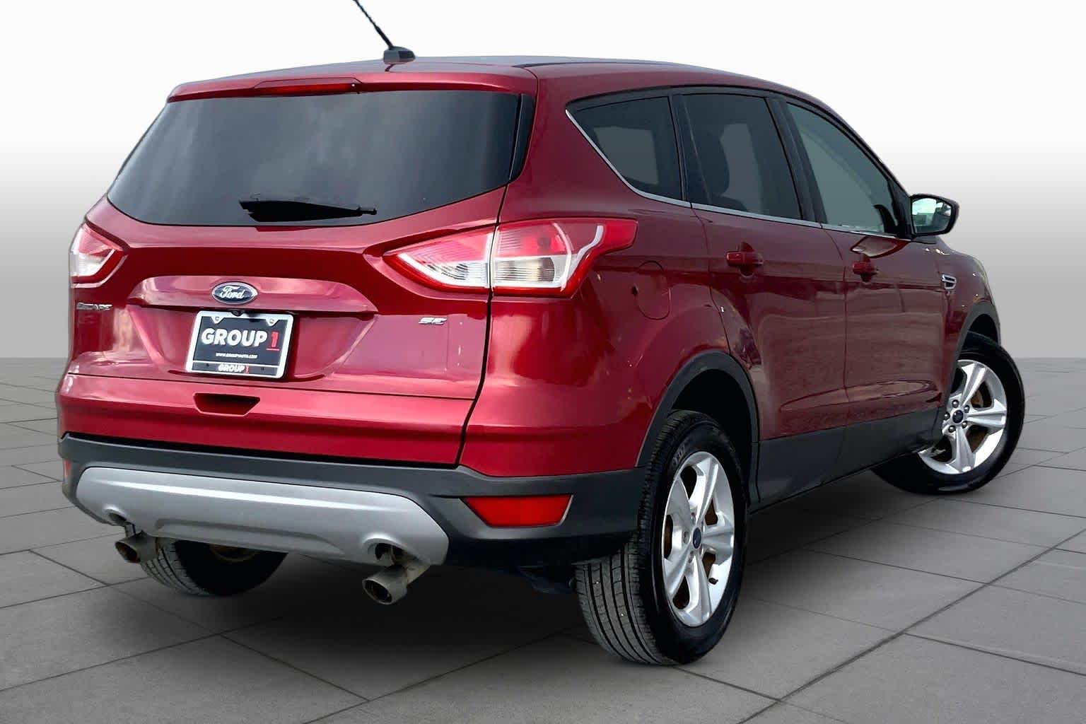 2016 Ford Escape SE Ruby Red Metallic Tinted Clearcoat at AutoNation USA Katy