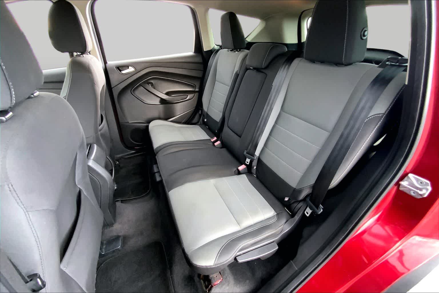 2016 Ford Escape SE Ruby Red Metallic Tinted Clearcoat at AutoNation USA Katy