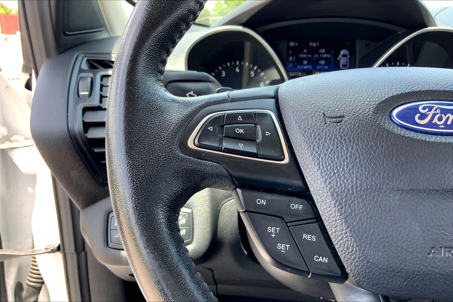 2017 Ford Escape SE Oxford White at Tomball Ford