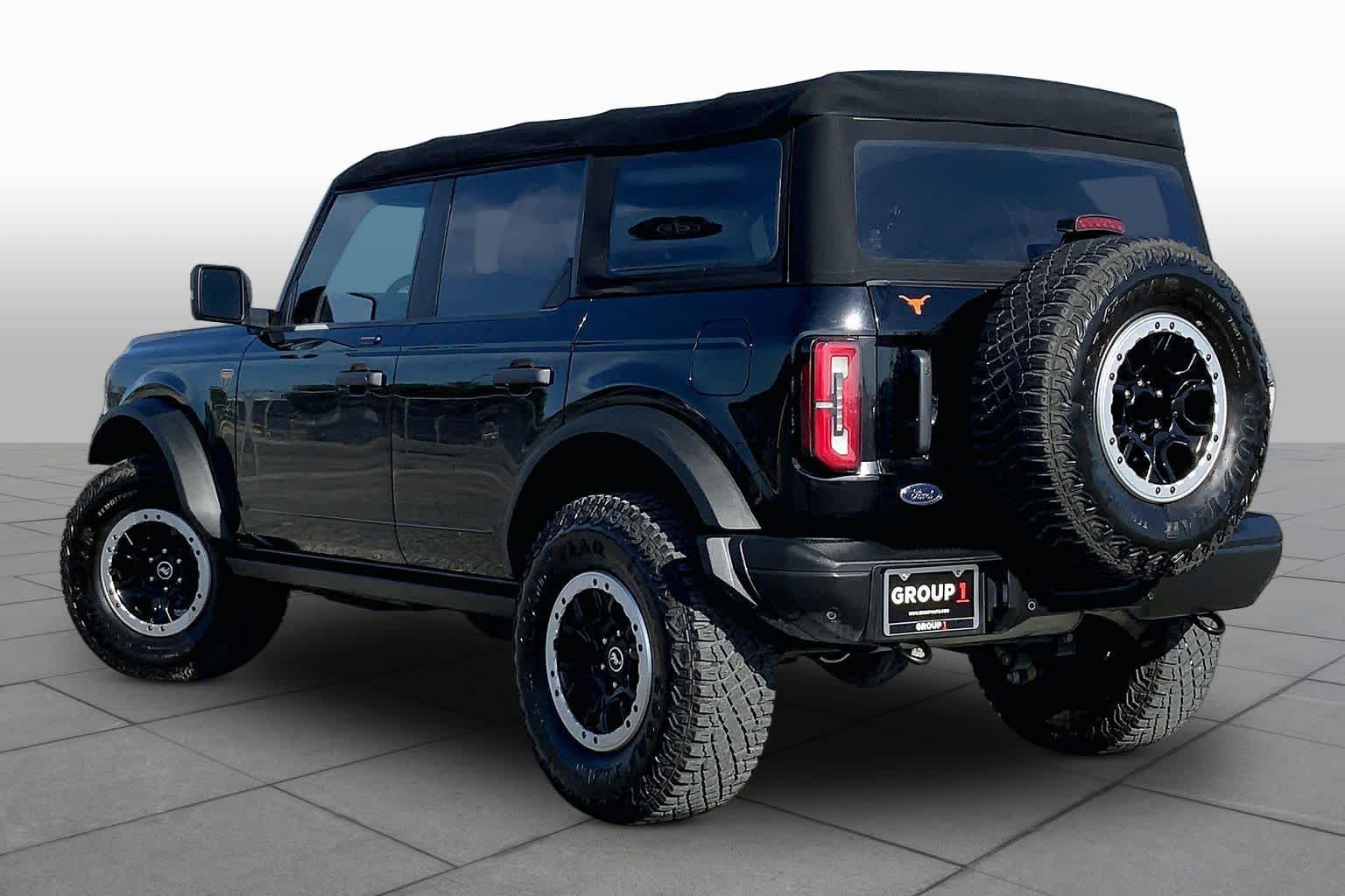 2022 Ford Bronco Badlands - 11