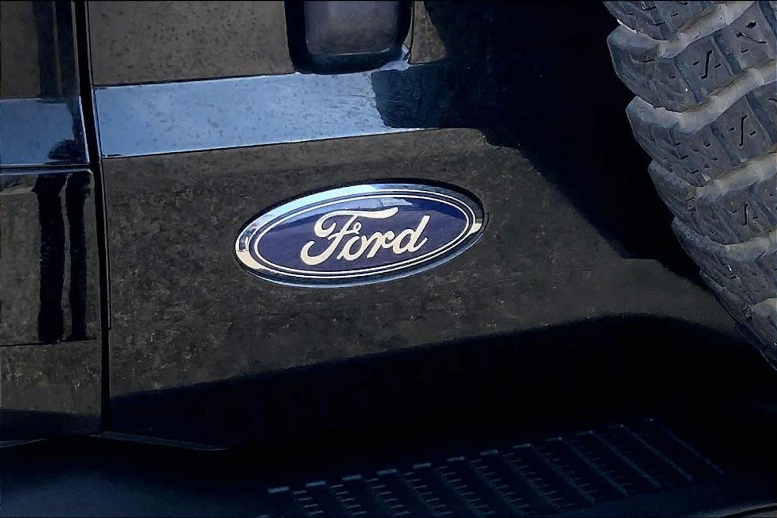 2022 Ford Bronco Badlands - 9