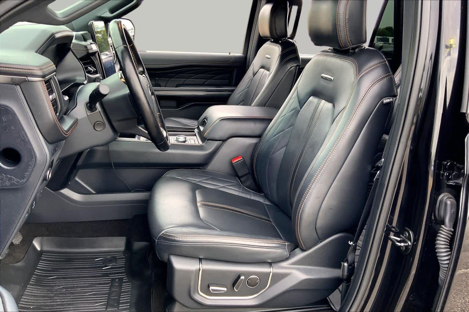 2023 Ford Expedition Platinum Agate Black at Texan GMC Buick