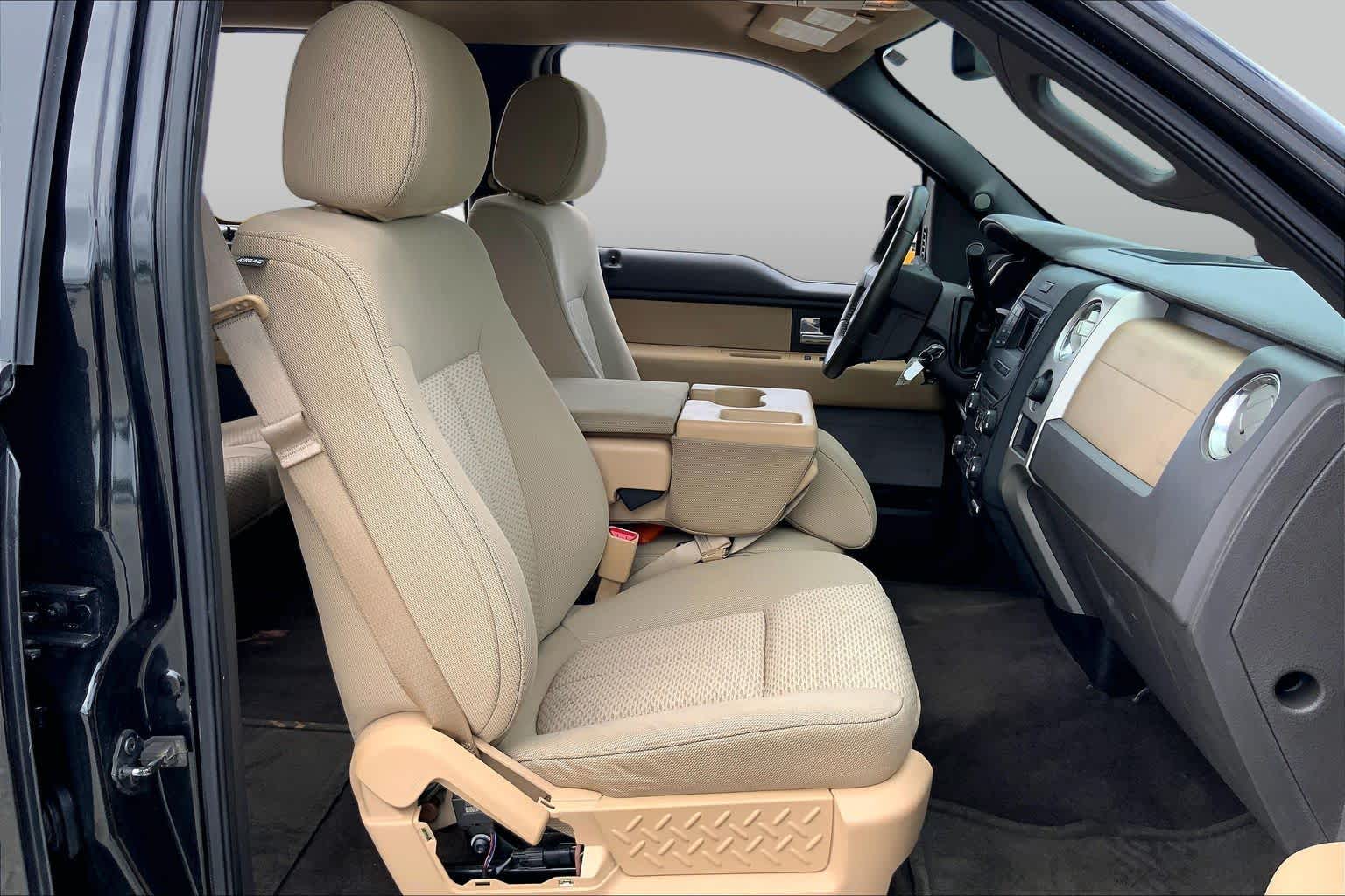 2013 Ford F-150 XLT Tuxedo Black Metallic at Westside Kia