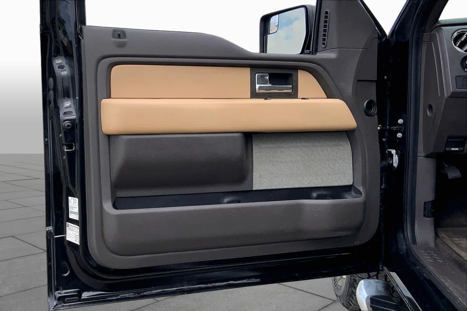 2013 Ford F-150 XLT Tuxedo Black Metallic at Westside Kia