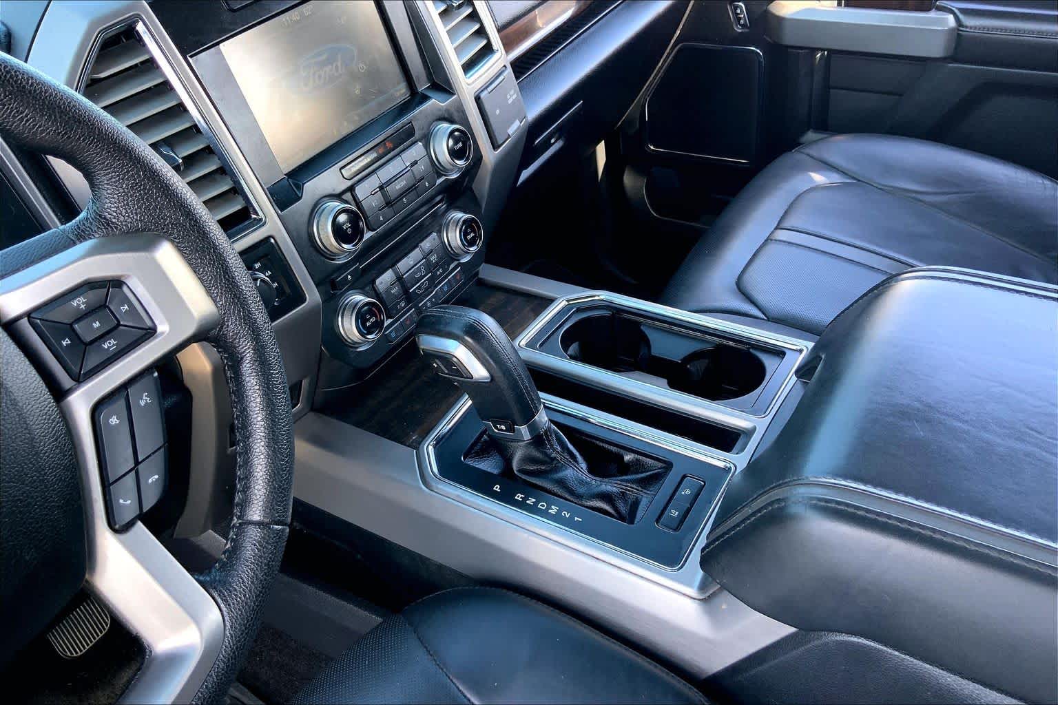 2015 Ford F-150 photo 16 of 36