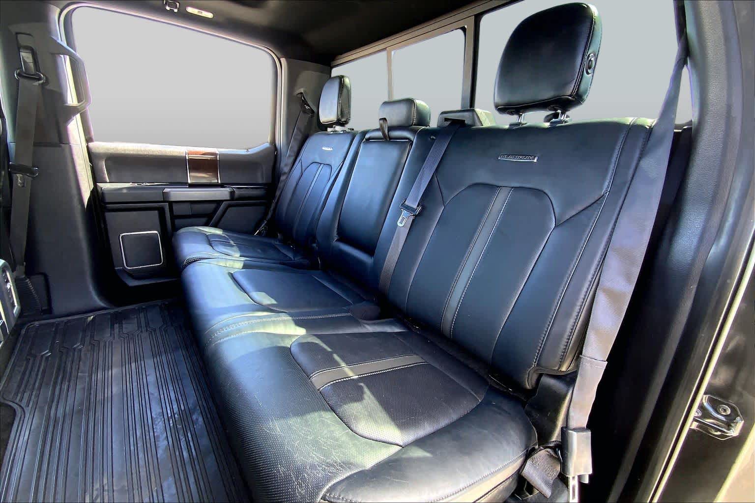 2015 Ford F-150 photo 20 of 36
