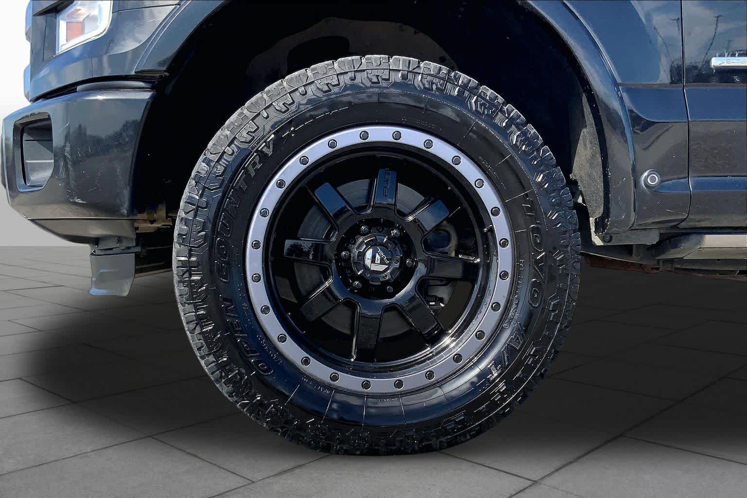 2015 Ford F-150 photo 11 of 36