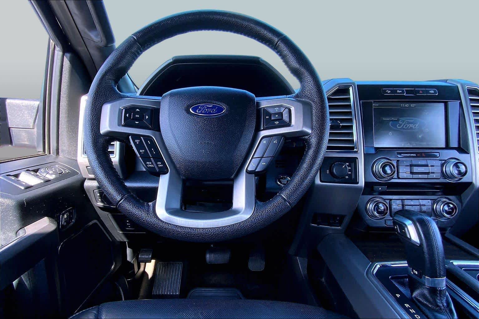2015 Ford F-150 photo 6 of 36