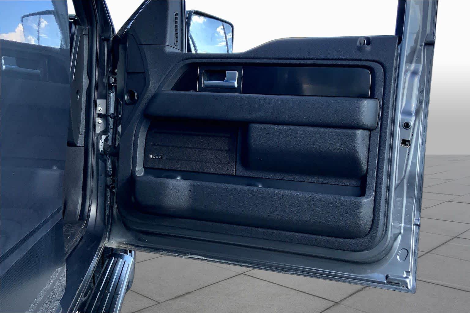 2013 Ford F-150 photo 22 of 36