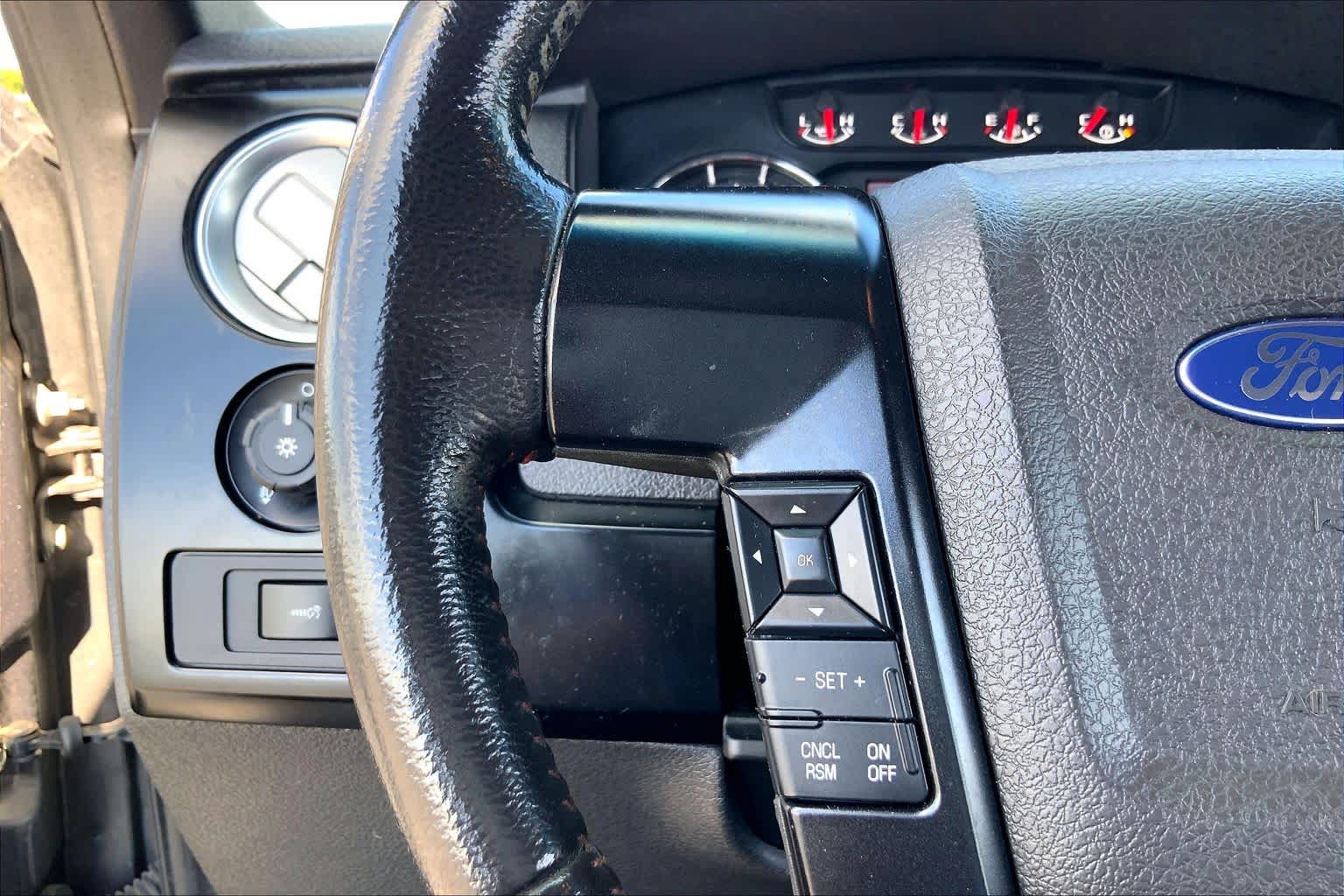 2013 Ford F-150 photo 23 of 36