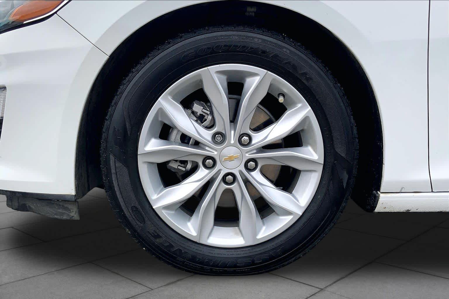 2024 Chevrolet Malibu LT Summit White at Texan GMC Buick