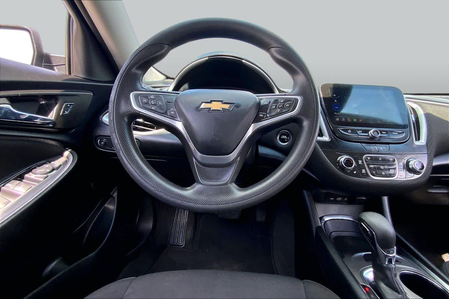 2023 Chevrolet Malibu LT Summit White at AutoNation Chevrolet Gulf Fwy