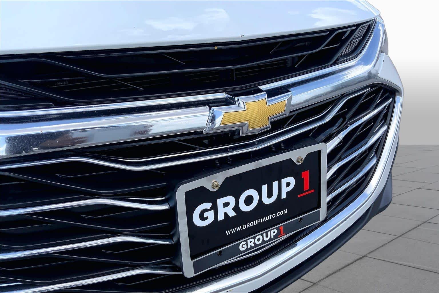 2023 Chevrolet Malibu LT Summit White at AutoNation Chevrolet Gulf Fwy