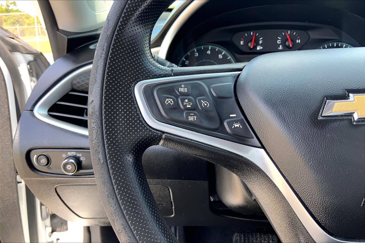 2023 Chevrolet Malibu LT Summit White at AutoNation Chevrolet Gulf Fwy