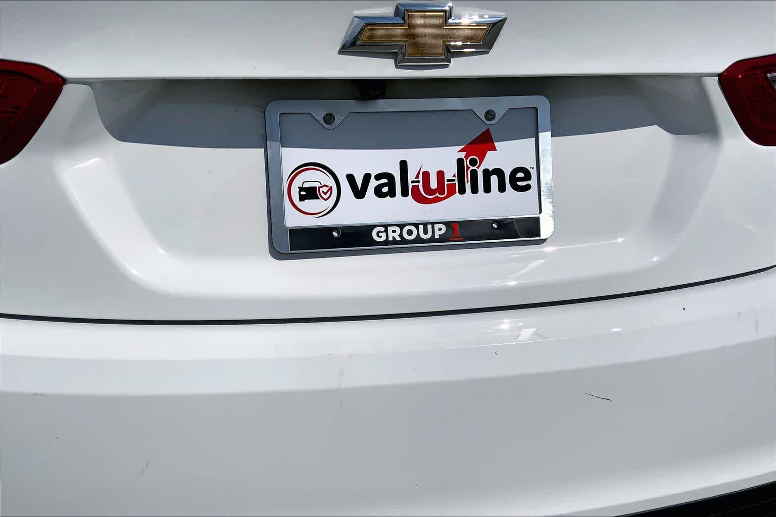 2017 Chevrolet Malibu LT - 9