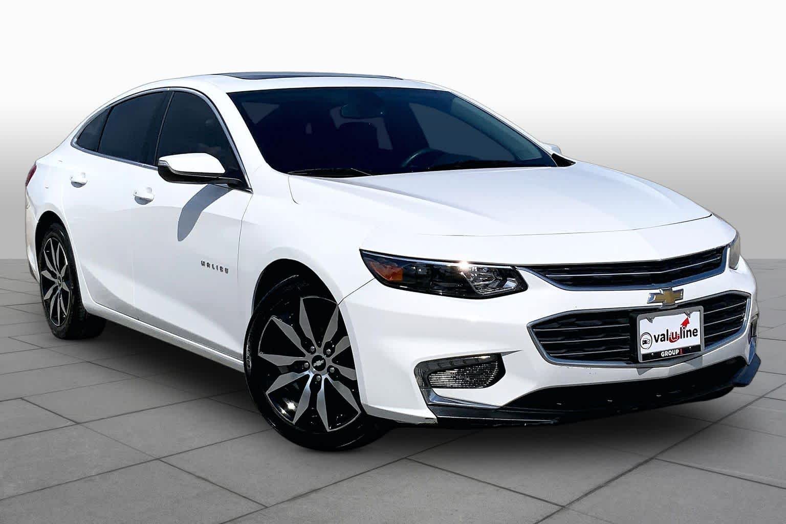 2017 Chevrolet Malibu LT - 2