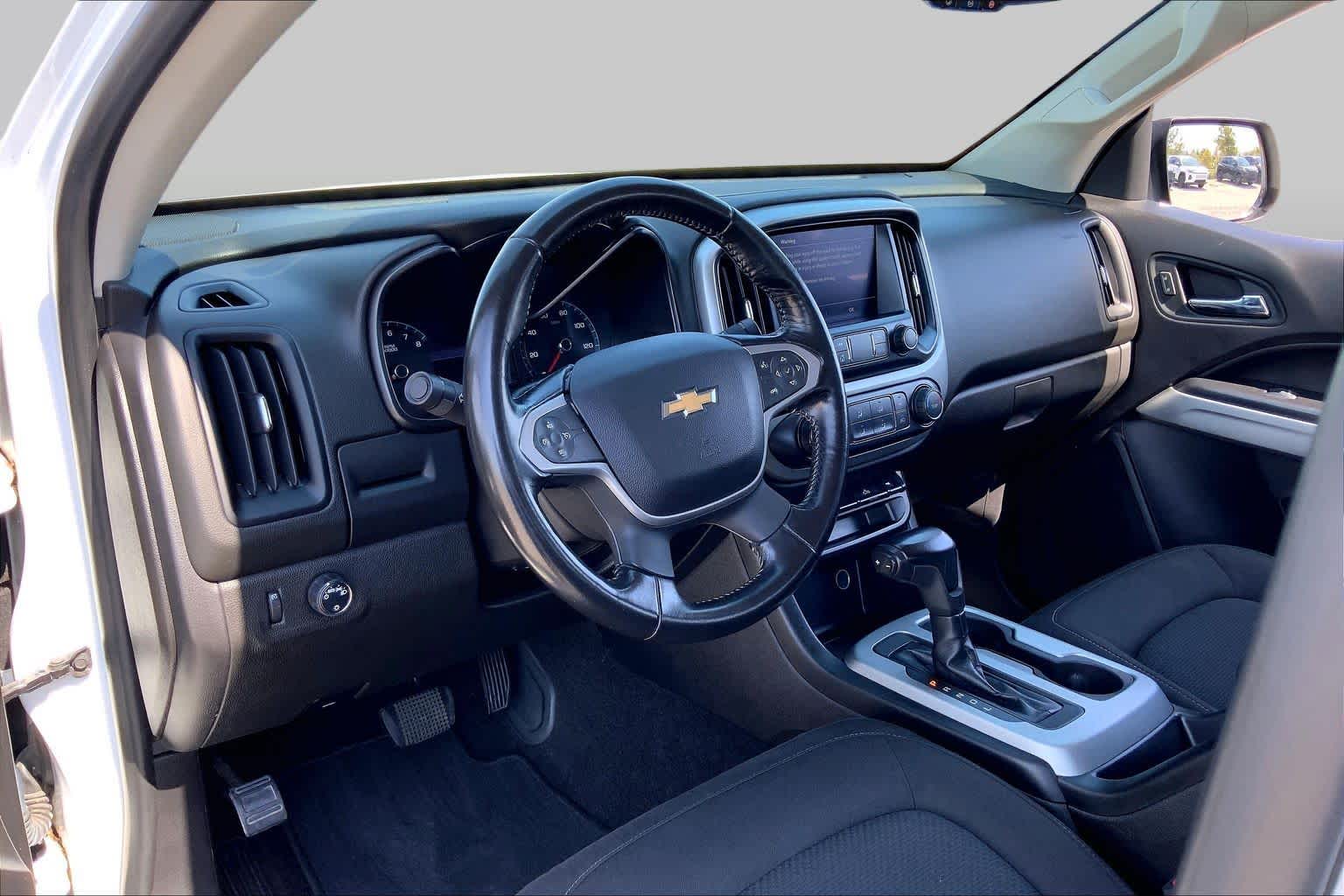2019 Chevrolet Colorado 2WD LT Summit White at Auto Boutique Texas