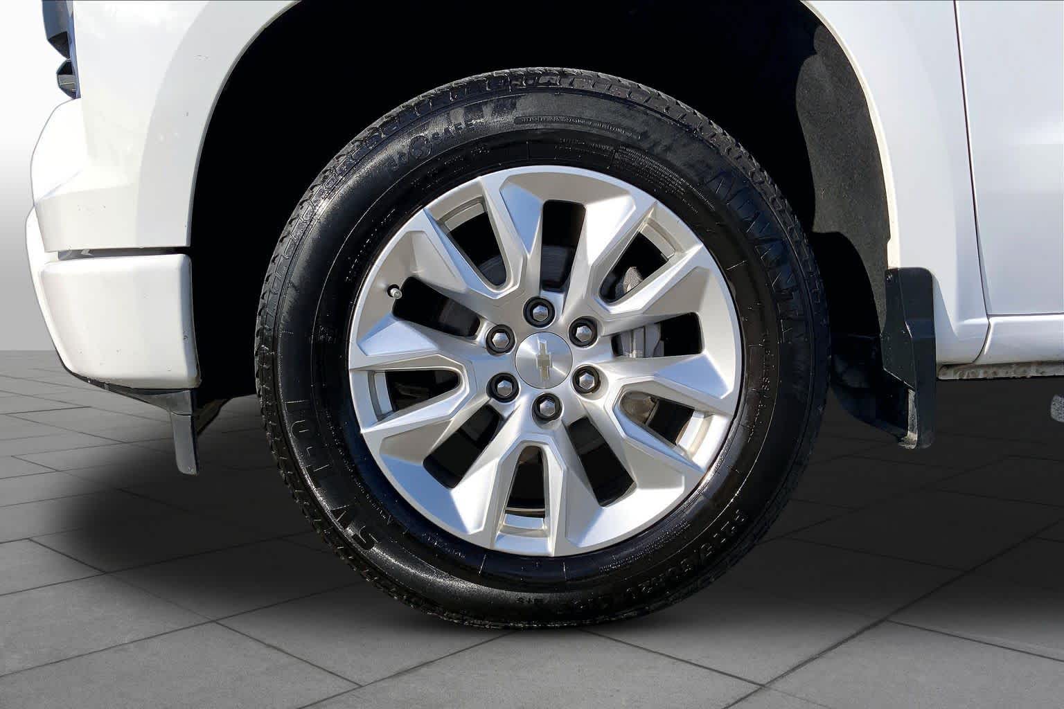 2024 Chevrolet Silverado 1500 Custom Summit White at Texan GMC Buick