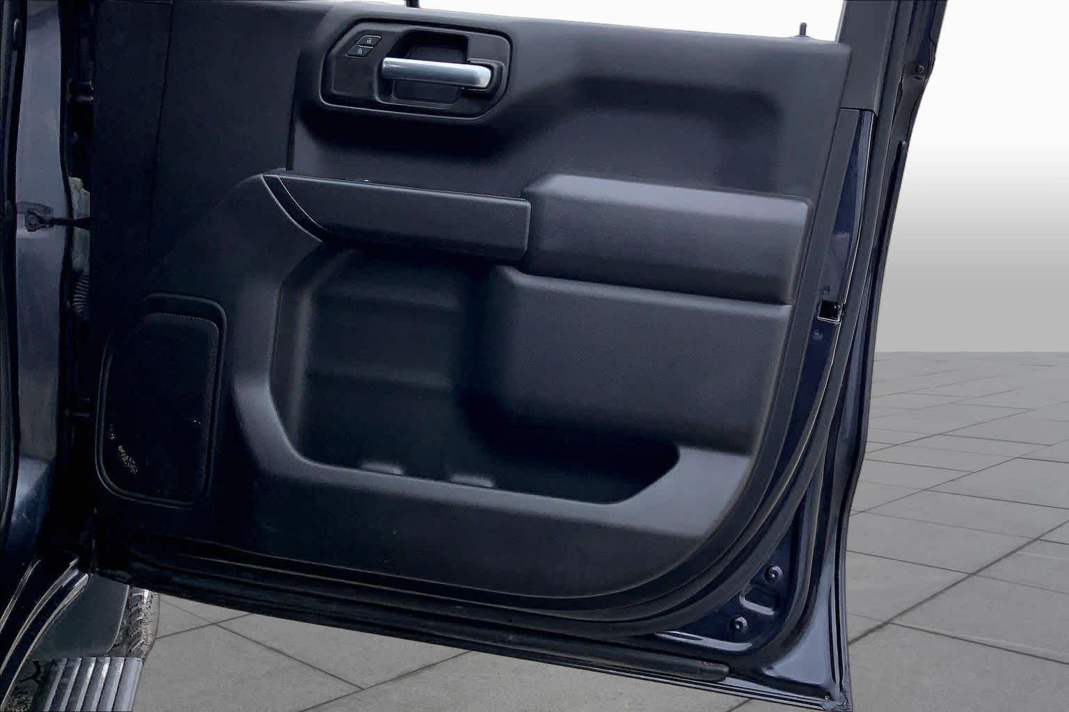 2022 Chevrolet Silverado 1500 photo 22 of 36