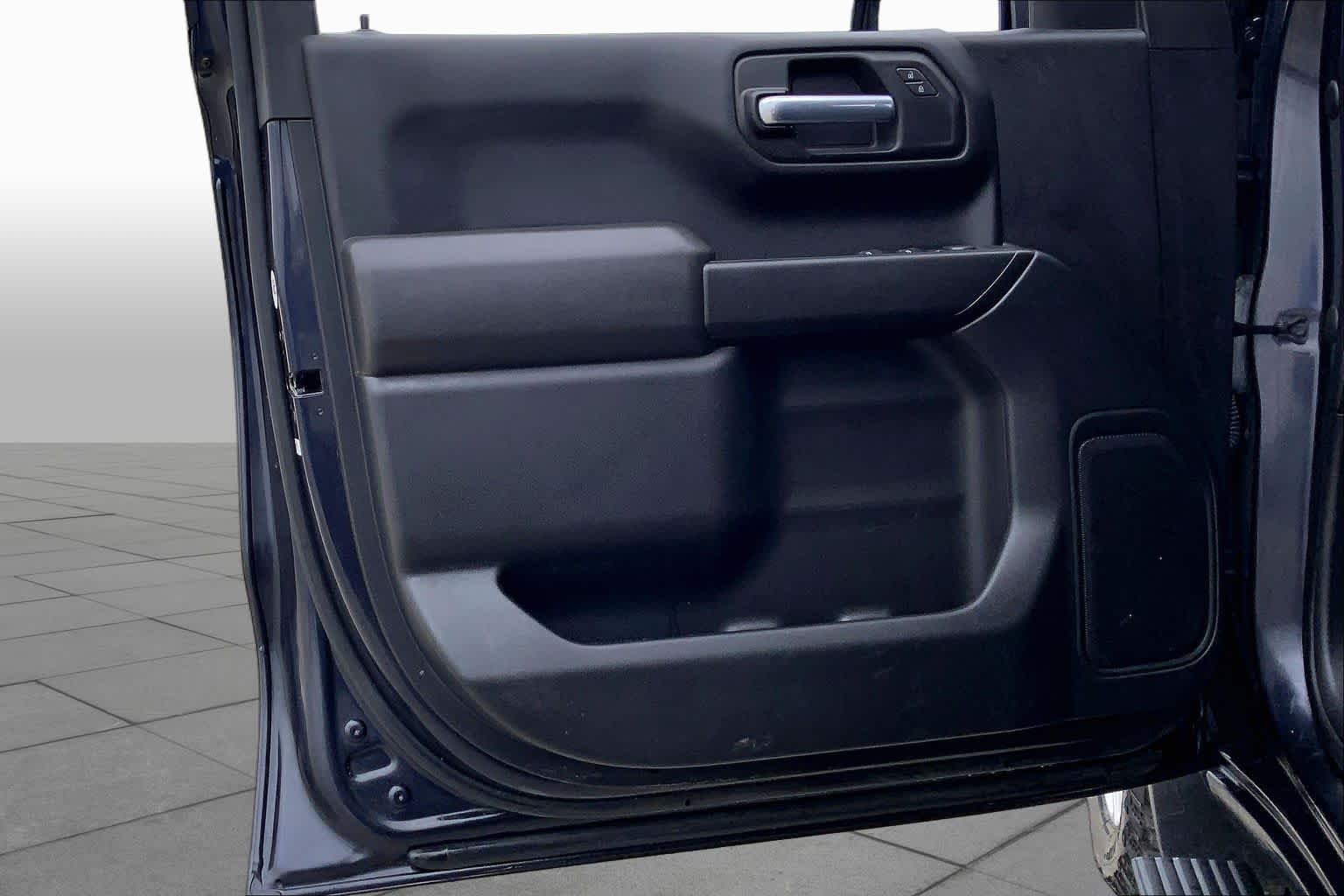 2022 Chevrolet Silverado 1500 photo 21 of 36