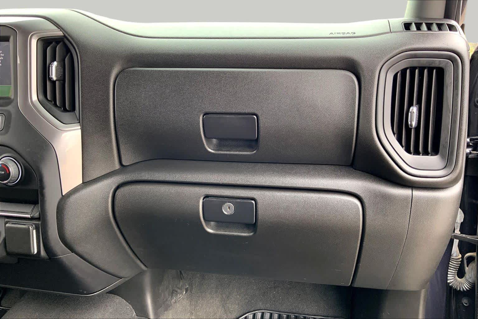 2022 Chevrolet Silverado 1500 photo 18 of 36