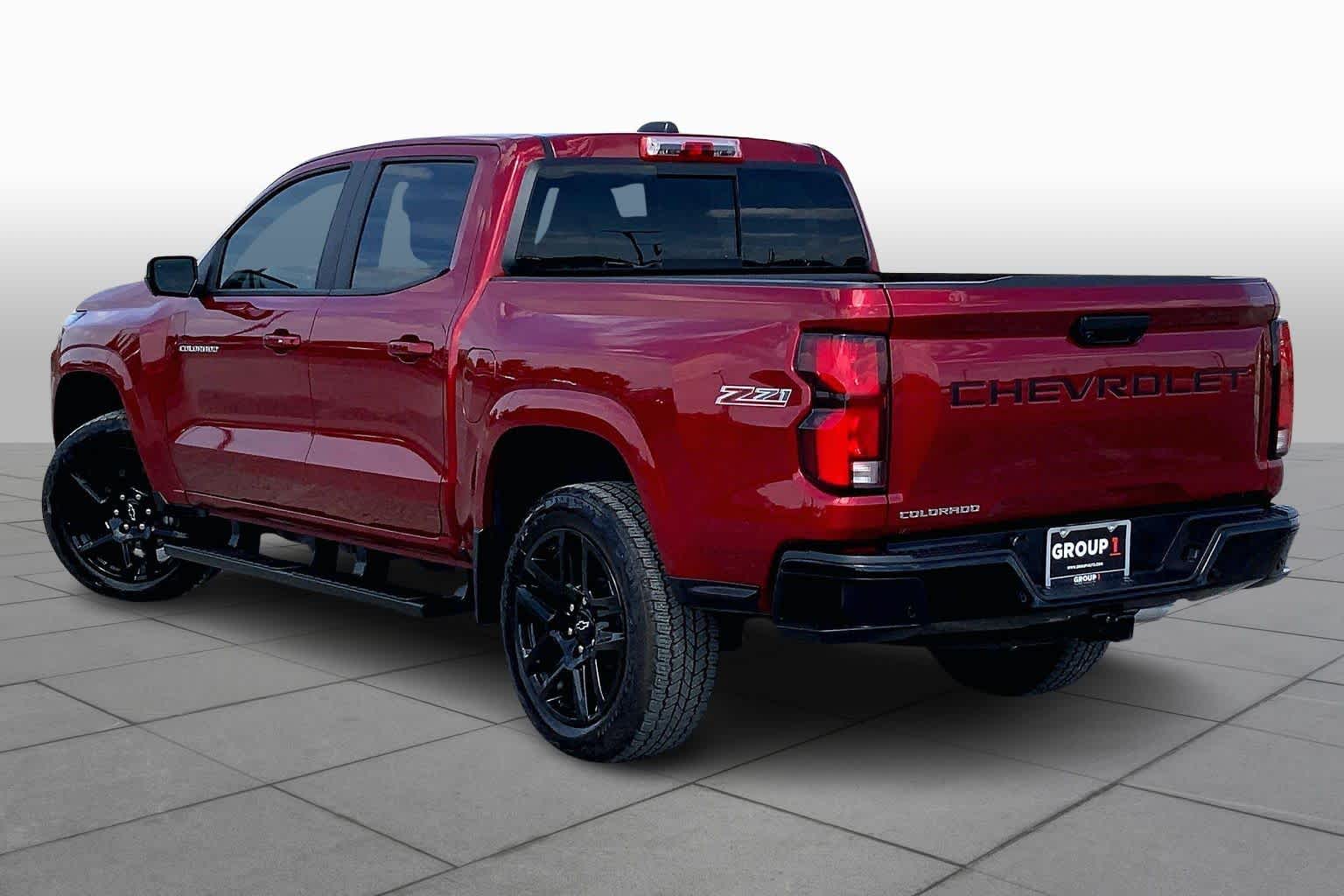 2025 Chevrolet Colorado 4WD Z71 - 11