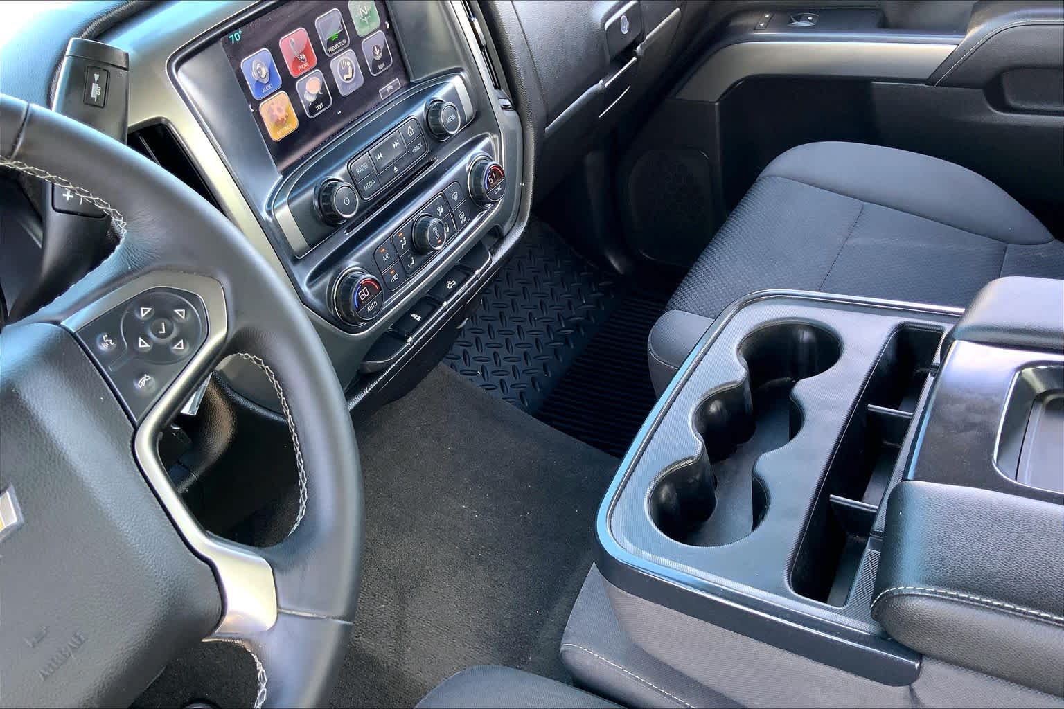 2017 Chevrolet Silverado 1500 photo 16 of 36
