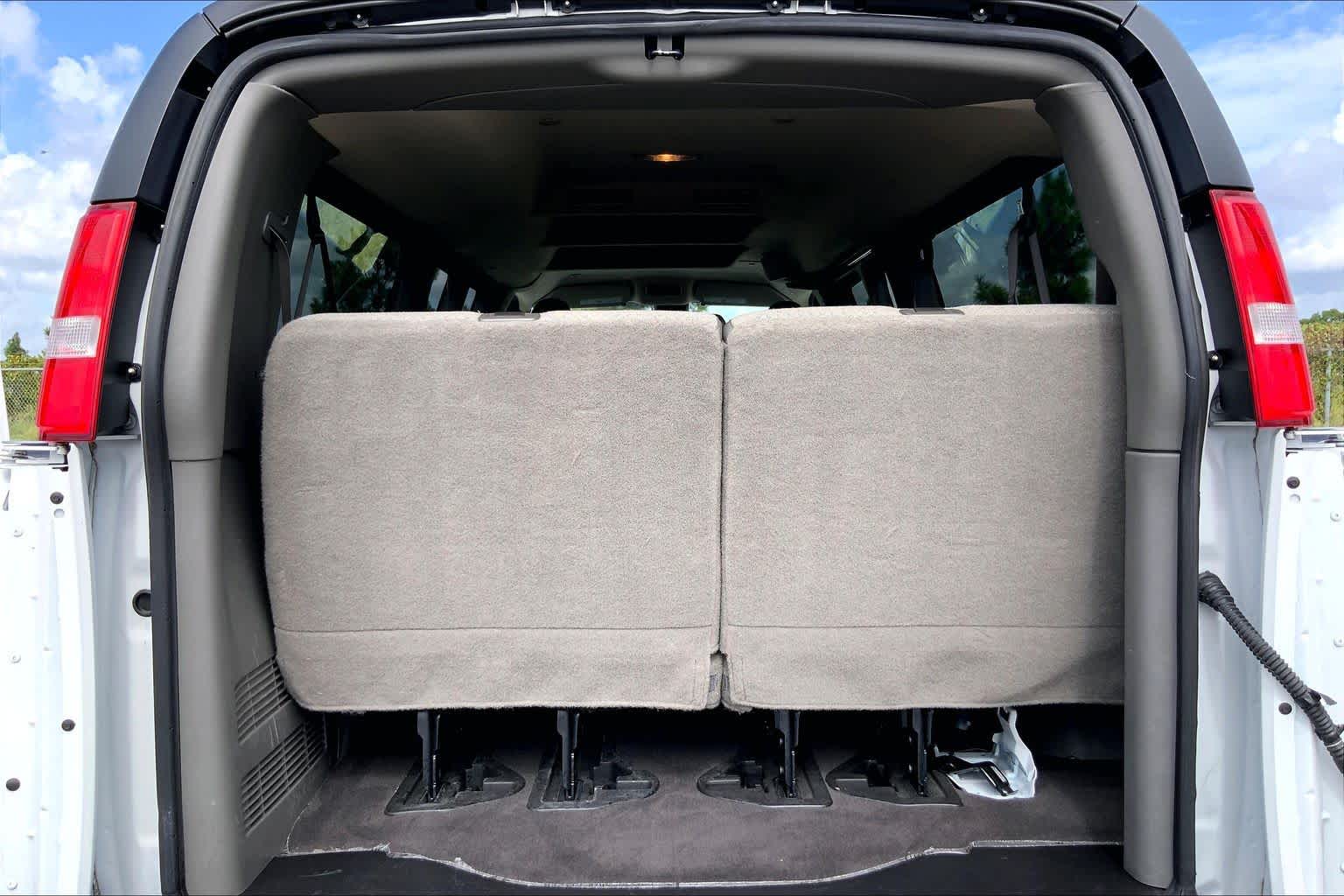 2025 GMC Savana Passenger LT Summit White at Group 1 Toyota Southwest