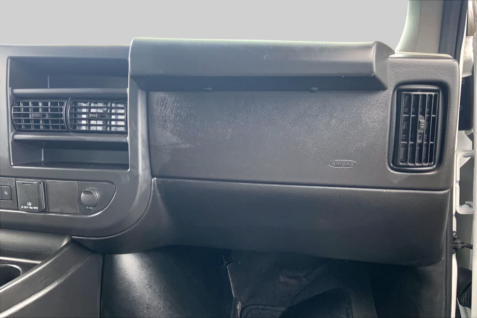 2025 GMC Savana Passenger LT Summit White at Texan GMC Buick