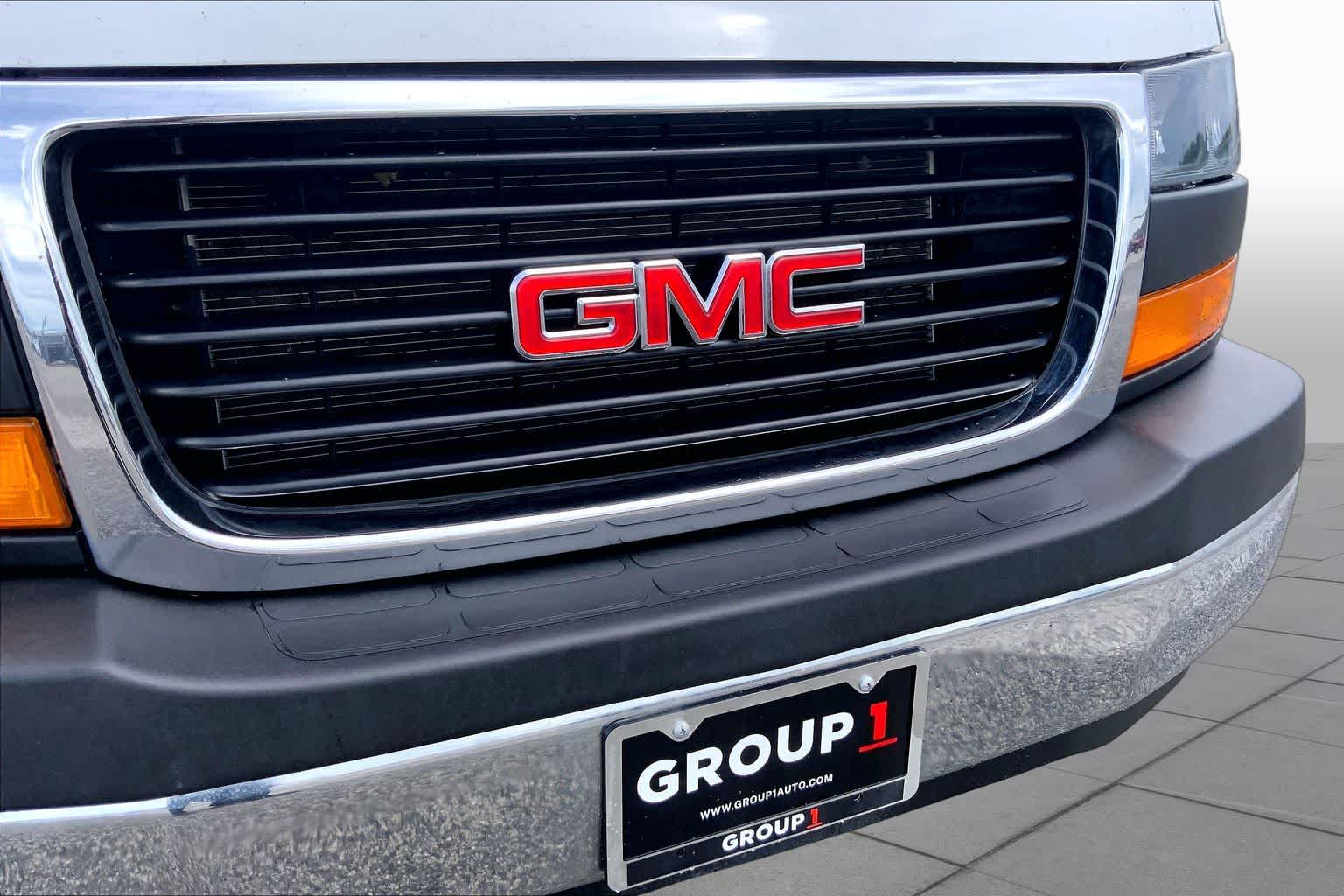 2025 GMC Savana Passenger LT Summit White at Texan GMC Buick