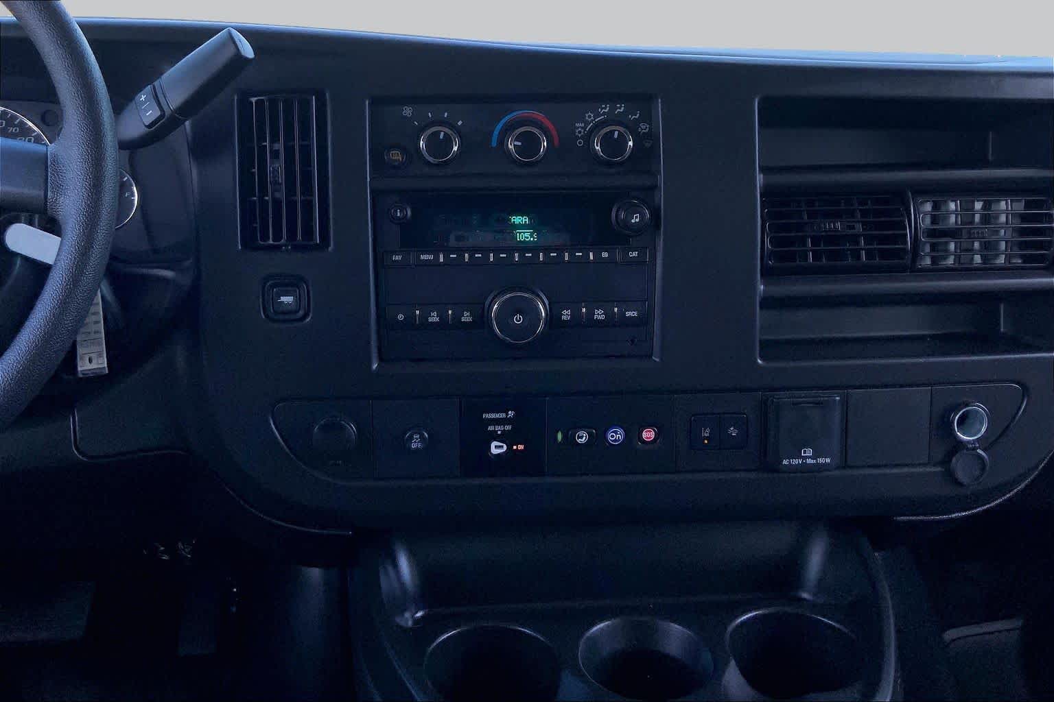 2025 GMC Savana Passenger LT Summit White at Group 1 Toyota Southwest