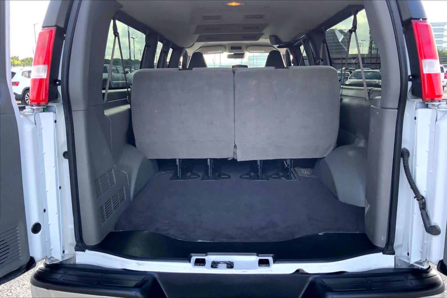 2025 GMC Savana Passenger LT Summit White at Group 1 Toyota Southwest